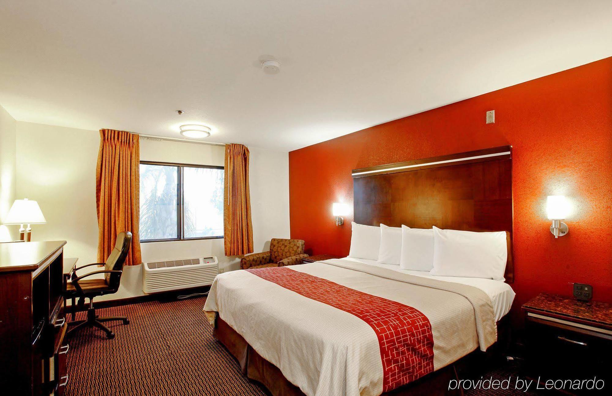 Ontario Airport Executive Inn ภายนอก รูปภาพ